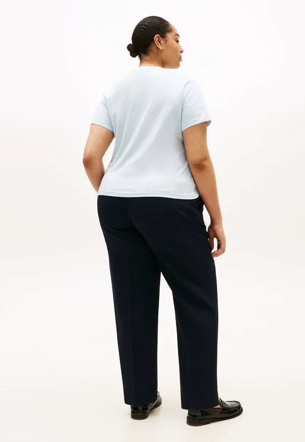 Футболка с круглым вырезом и логотипом curve Tommy Hilfiger Curve, Keepsake Blue — фото 3