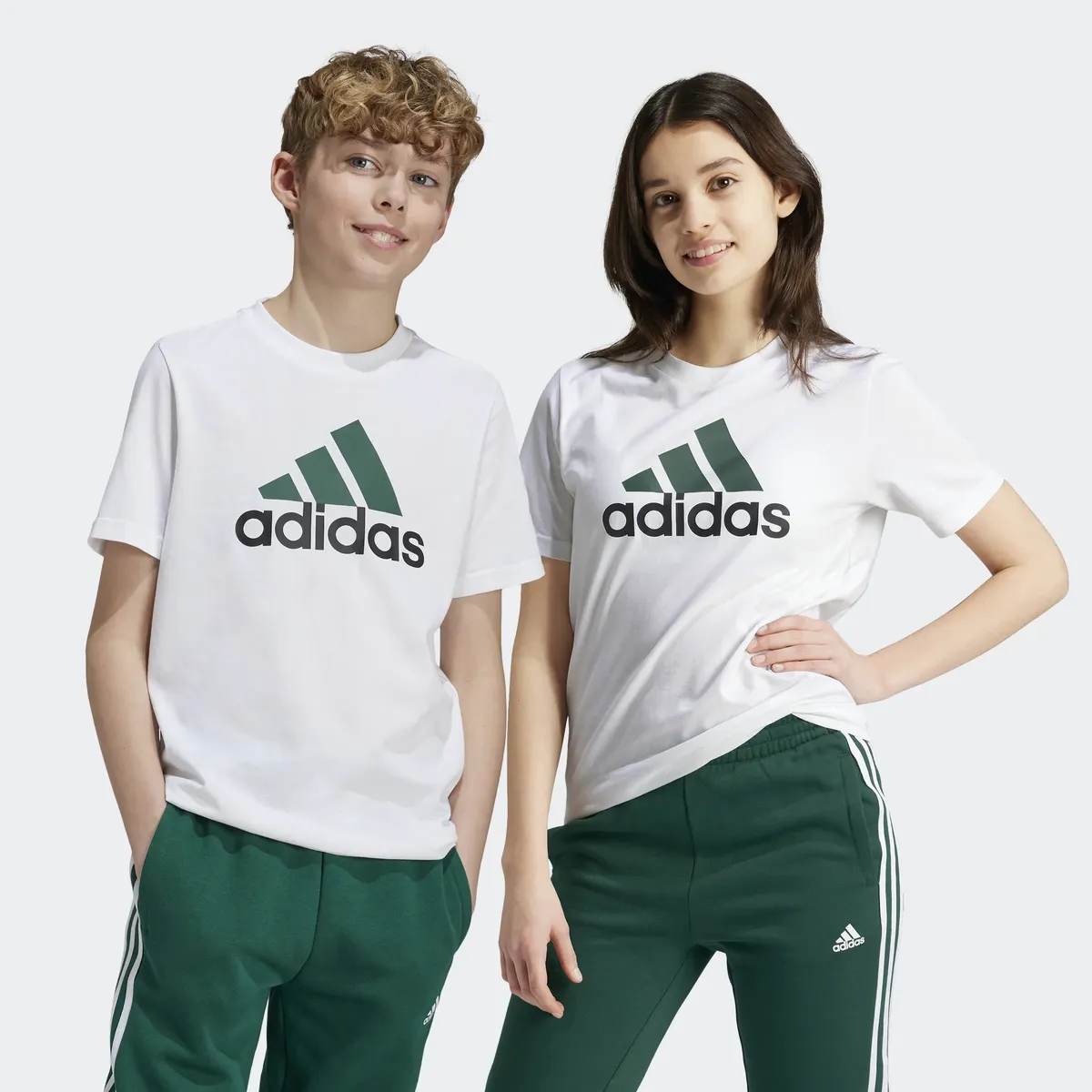 

Футболка Adidas Sportswear "U BL 2 TEE", белый