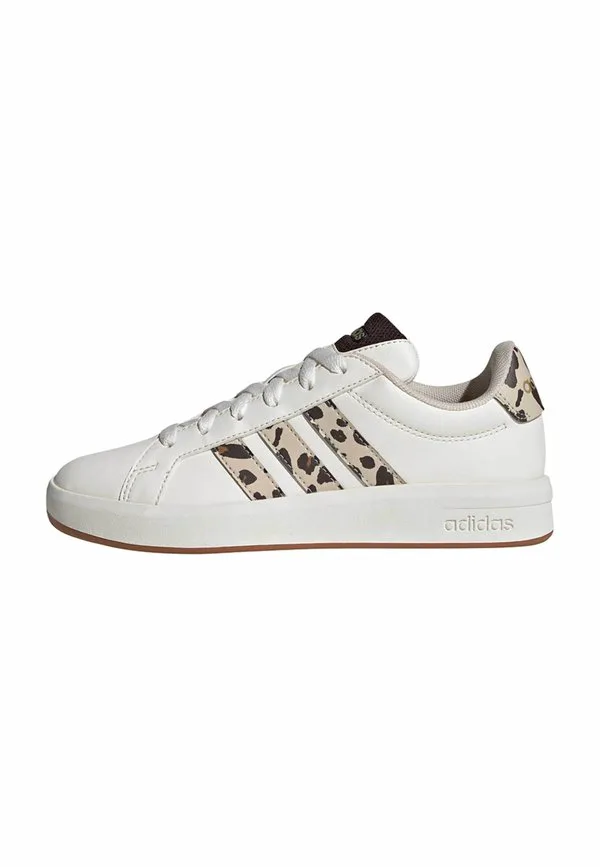 Низкие кроссовки Adidas Sportswear, Core White Crystal Linen Aurora Coffee