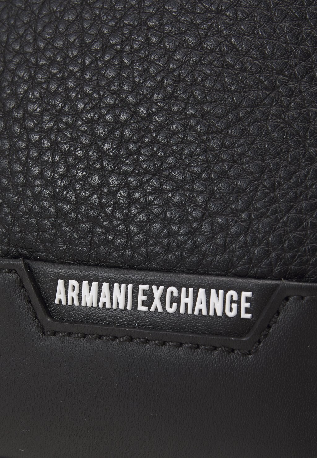 

Сумка через плечо PORTA CELLULARE UNISEX Armani Exchange, черный