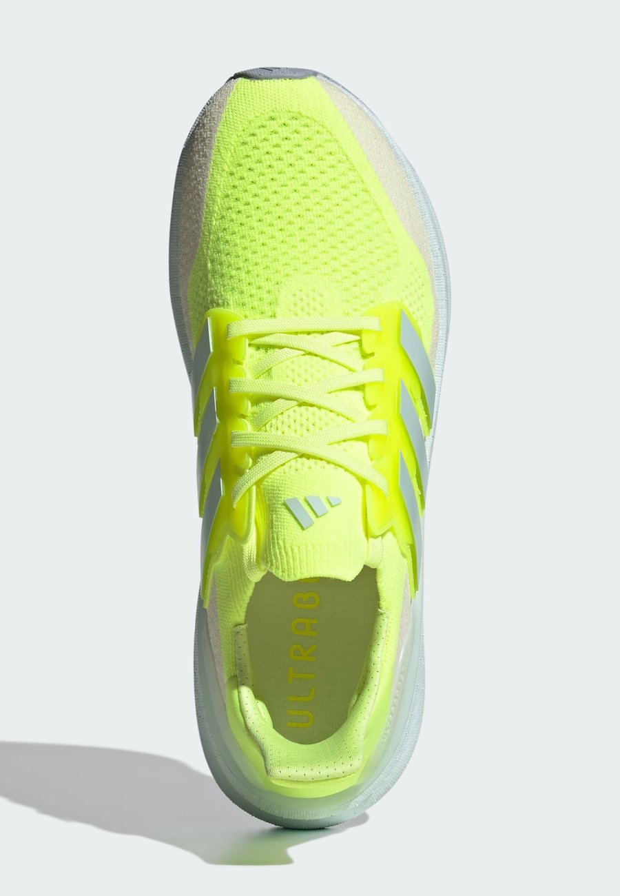 Кроссовки Adidas Performance ULTRABOOST 5, Hi-Res Yellow Blue Tint Halo Silver/Neon Yellow — фото 3