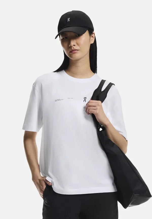 

Футболка с авангардным принтом clubt On, White, Белый, Футболка с авангардным принтом clubt On, White