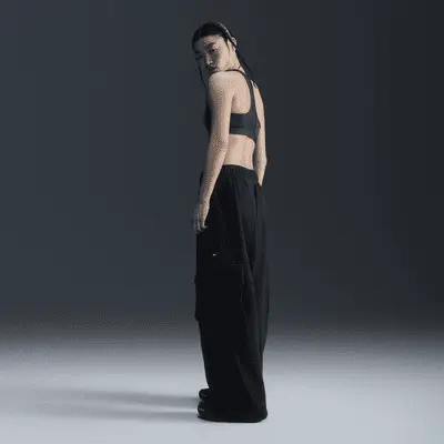 

Брюки Nike Sportswear, цвет Black/Sail