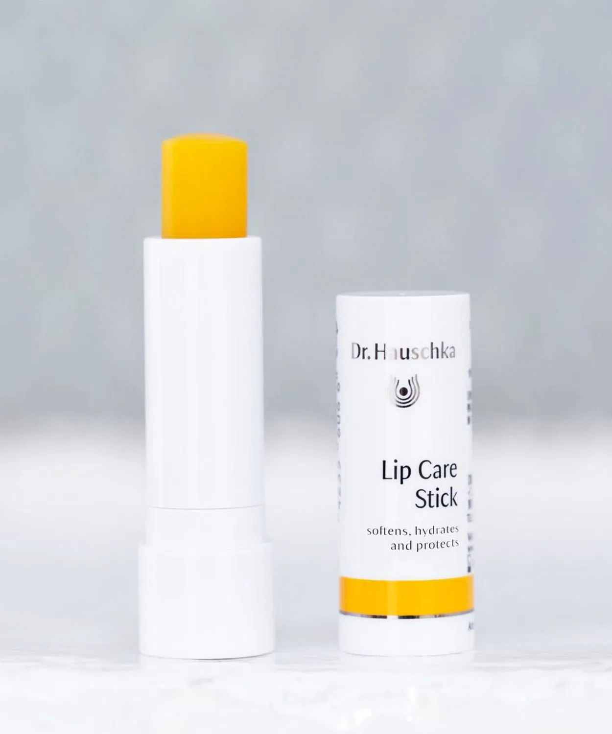 Бальзам для губ Dr.Hauschka Лип Кеа Стик 4.9 г