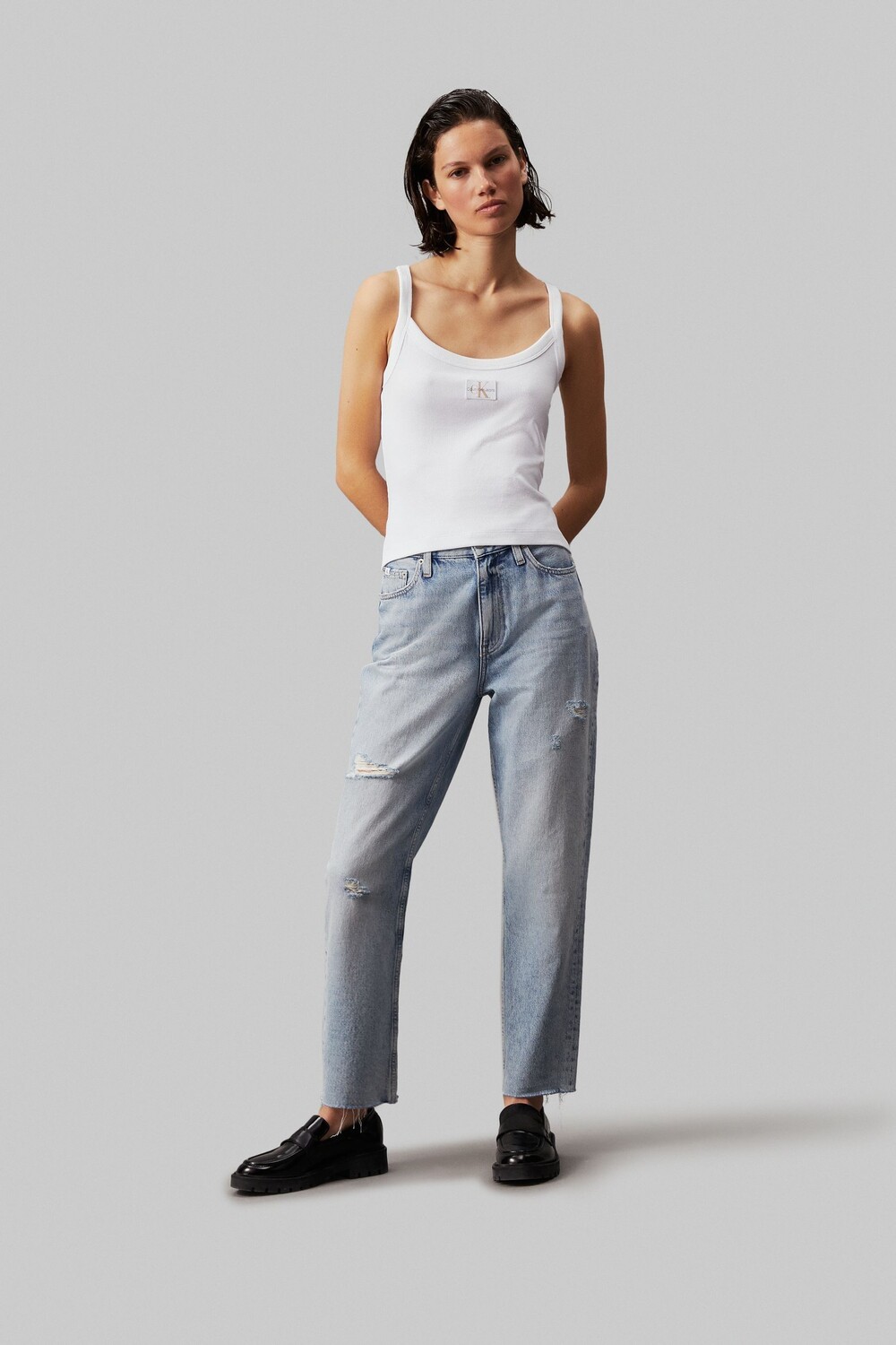 

Джинсы mom Calvin Klein Jeans, синий