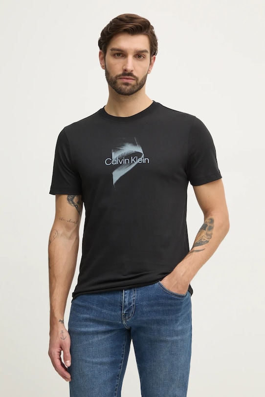 

Футболка Calvin Klein, черный