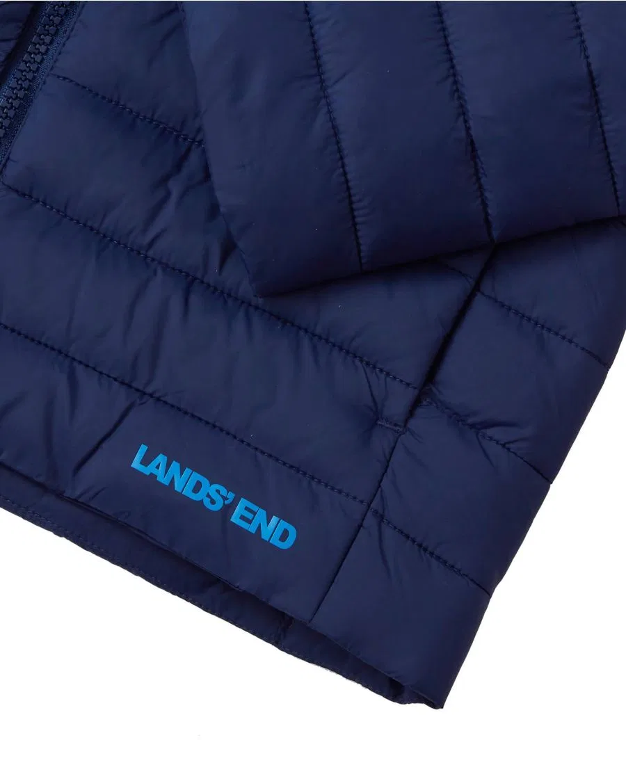Детская куртка с капюшоном и утеплителем PrimaLoft, модель FeatherFree Insulated Hooded Packable Jacket Lands' End, Navy — фото 4
