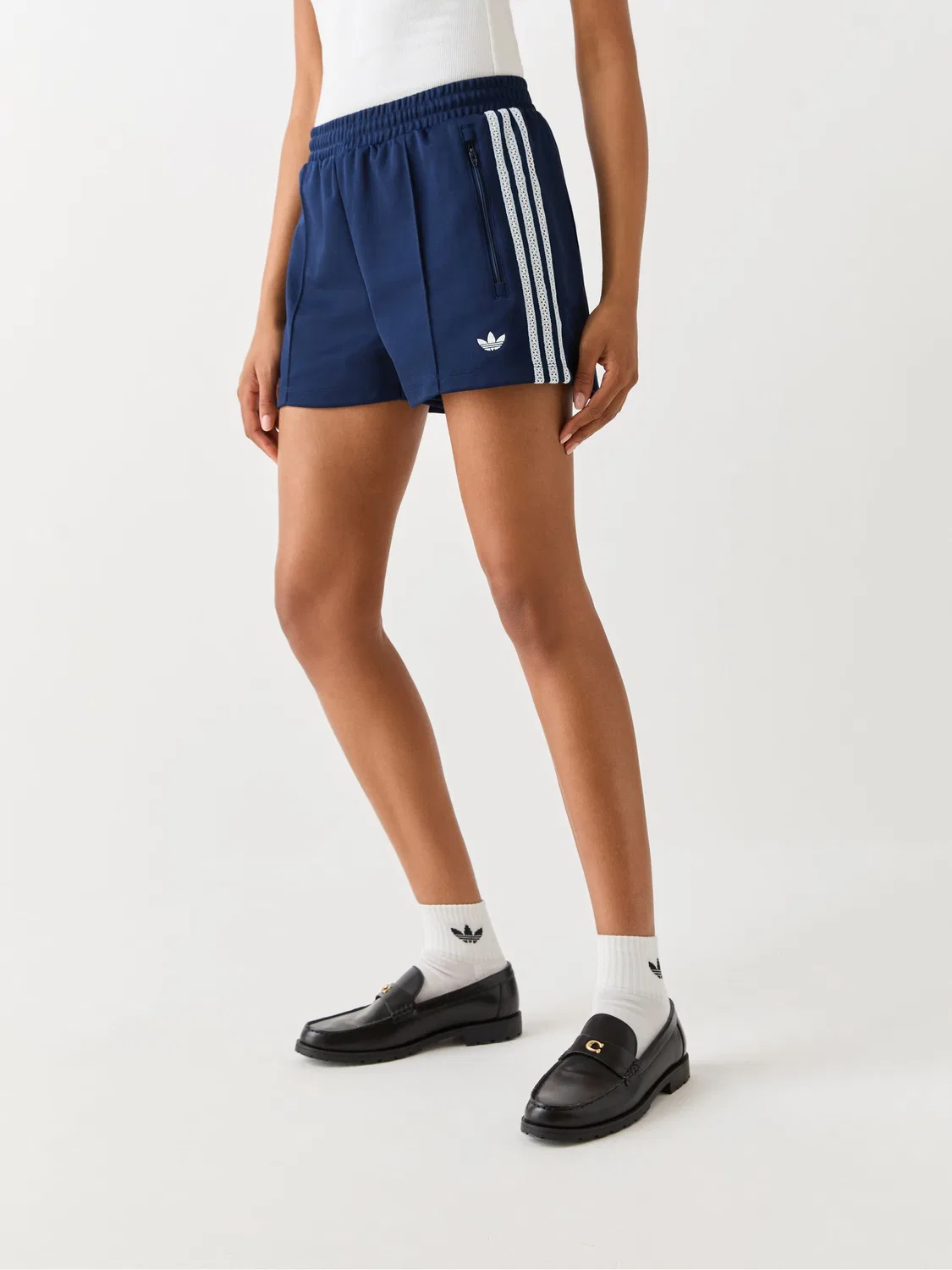 Шорты adidas Originals Navy Crochet 3-Stripe, синие