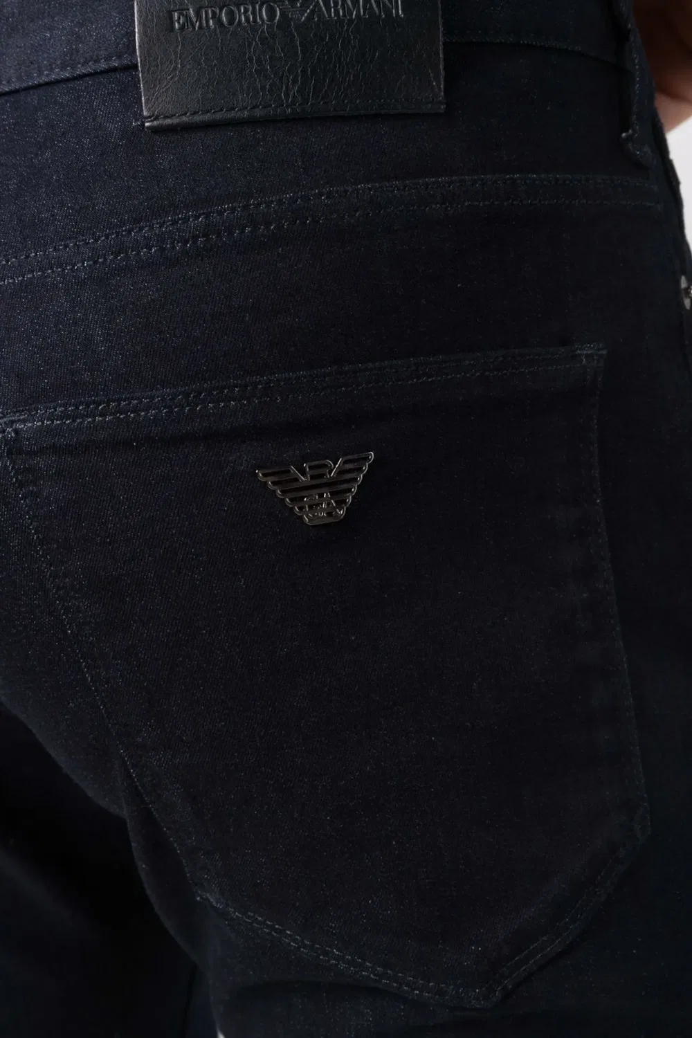 Emporio Armani Узкие индиго джинсы — фото 4