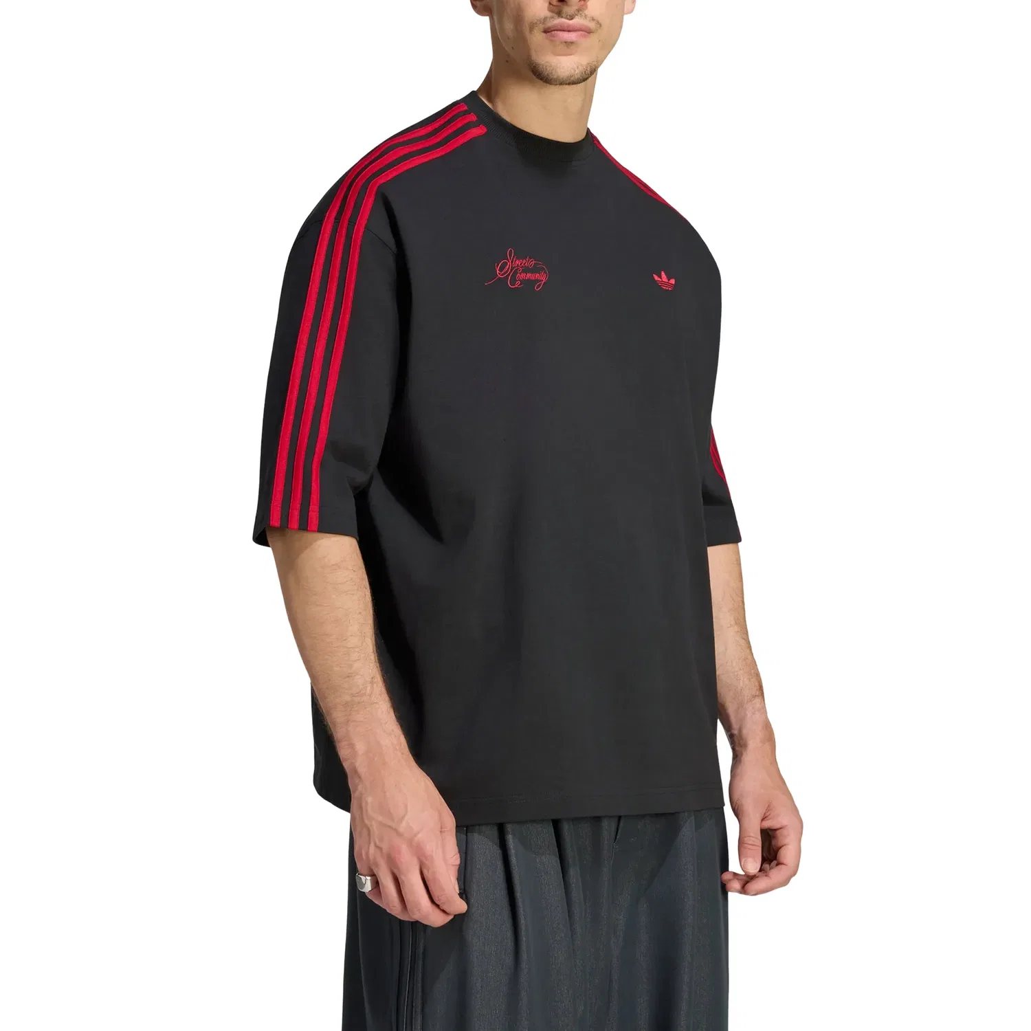 Мужская футболка T-Shirt Asia Sizing 'Black' adidas, черный — фото 3