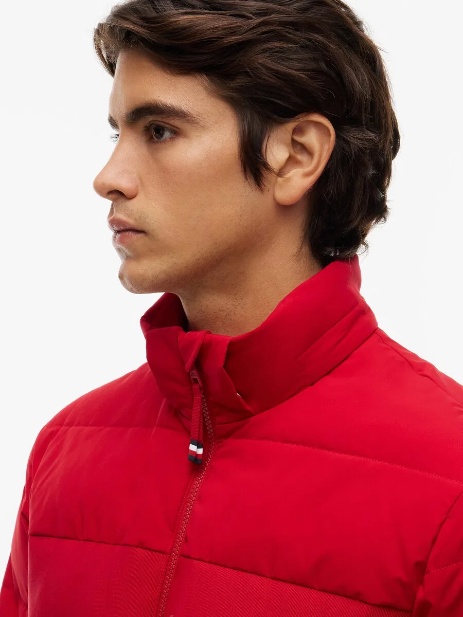 Зимняя куртка TOMMY HILFIGER красного цвета — фото 4