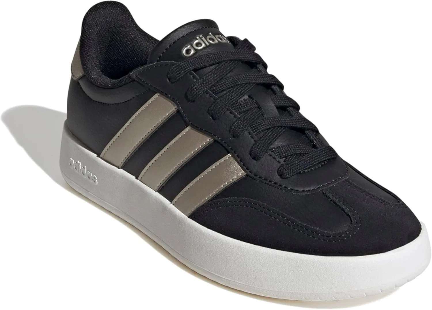 Женские кроссовки Adidas Barreda