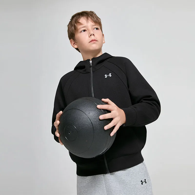 Детское худи с капюшоном Black Under Armour — фото 4