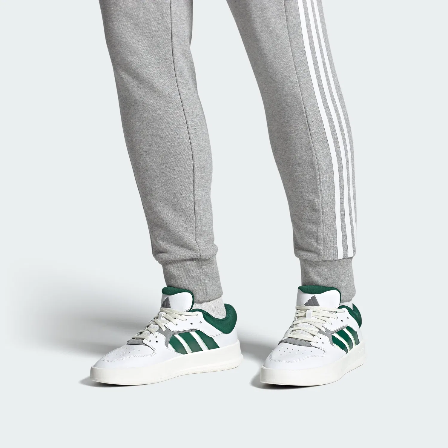 Детские кроссовки с закрытым носком Court 24 Adidas, White — фото 2