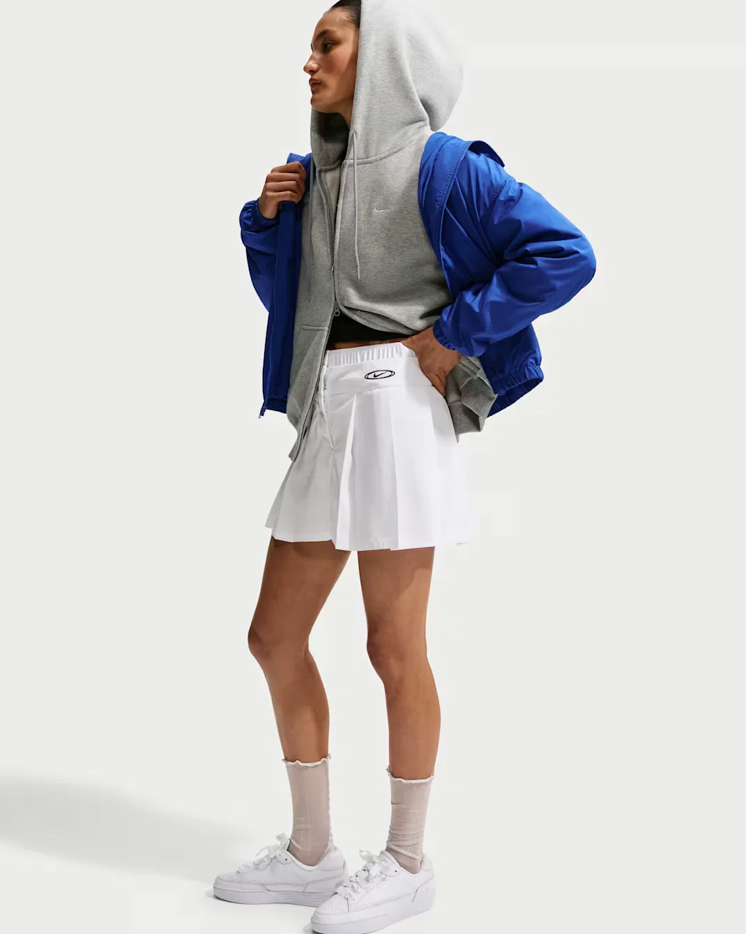 Женская плиссированная мини-юбка Nike Sportswear, White/Black — фото 4
