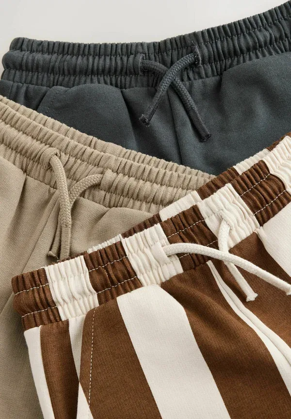 Комплект из 3 шорт, хлопок, jersey shorts 3 pack, Next, коричневый/кремовый — фото 2