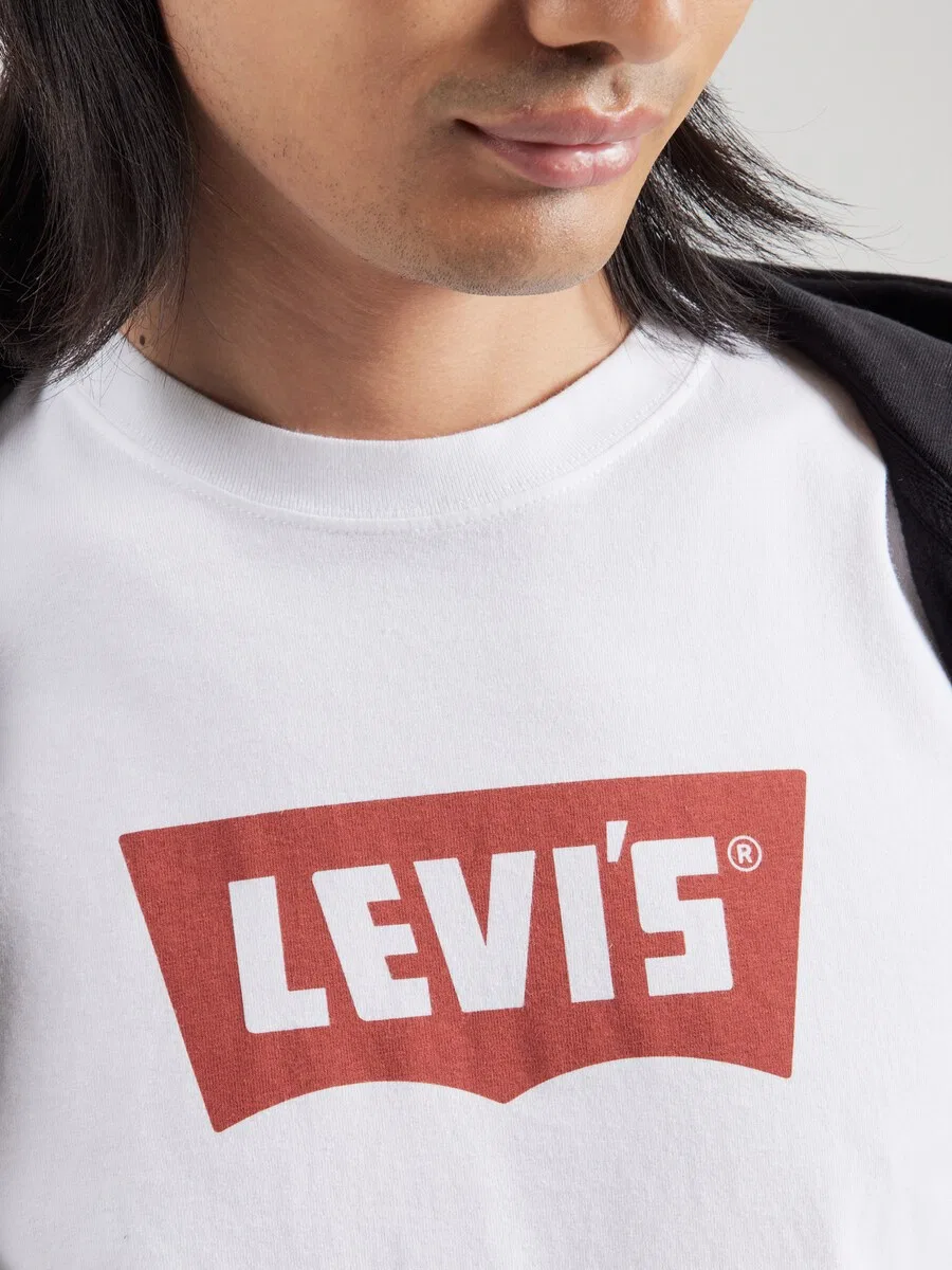 Футболка LEVI'S 'Vintage Batwing Graphic Tee' белого цвета — фото 2