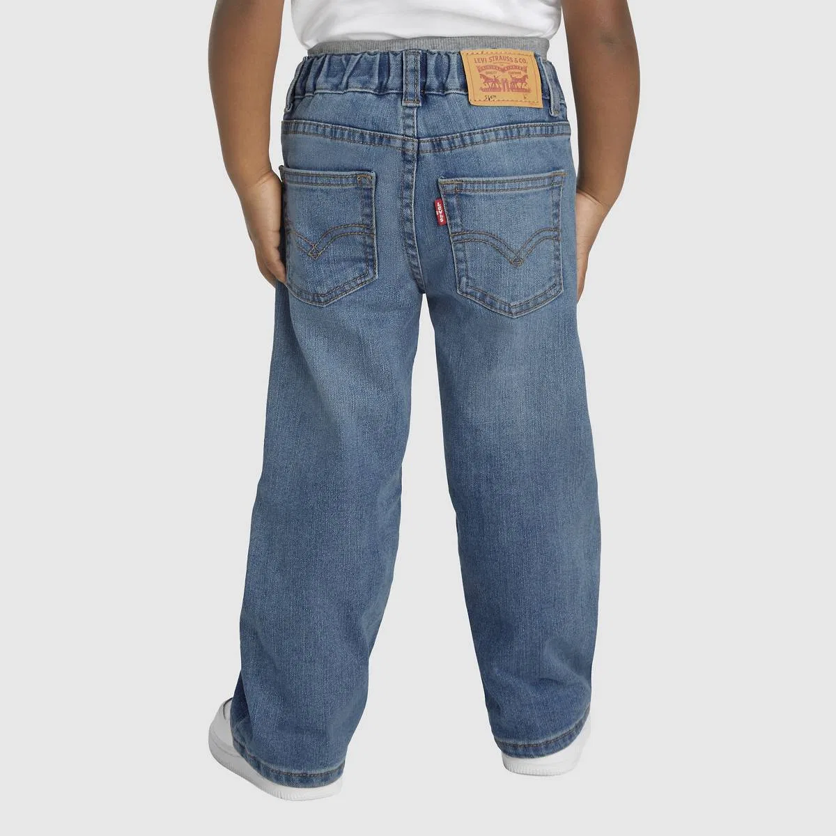 Джинсы Murphy прямого кроя на резинке для мальчиков 2T-4T Levi's, Vintage Sky - Medium Wash — фото 4