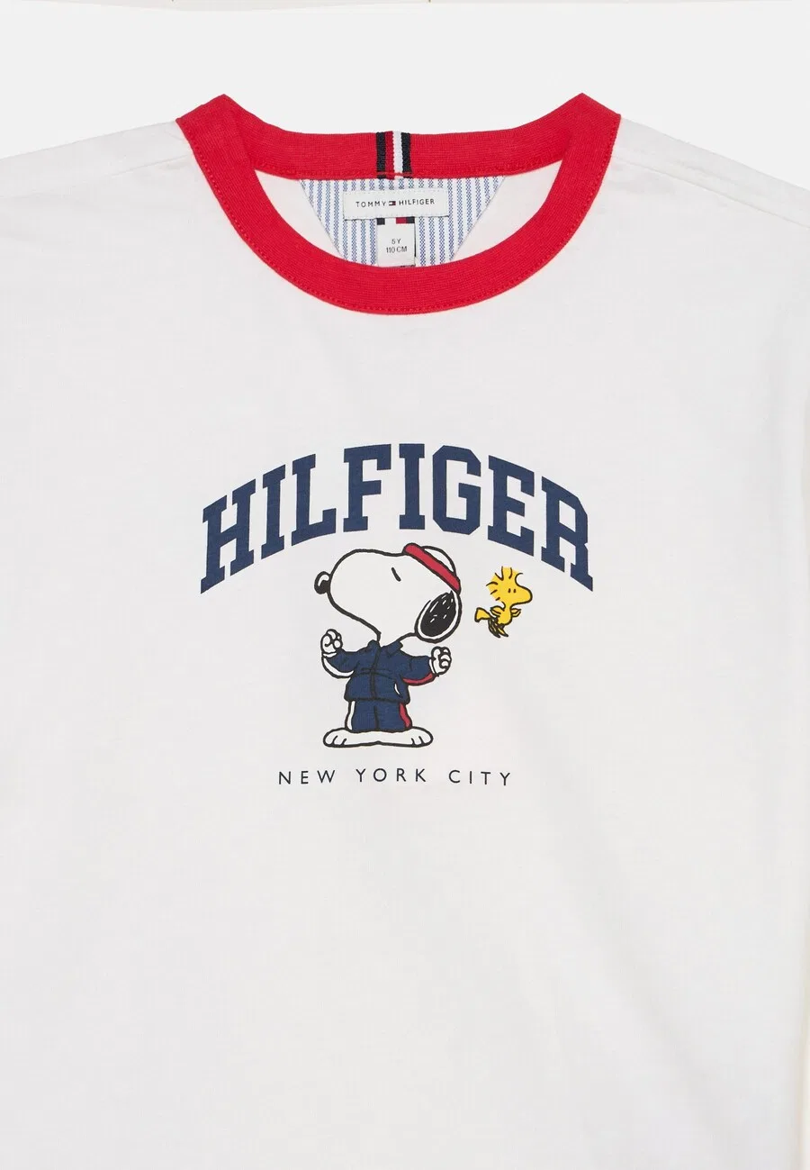 Футболка TOMMY HILFIGER 'PEANUTS' белого цвета — фото 3