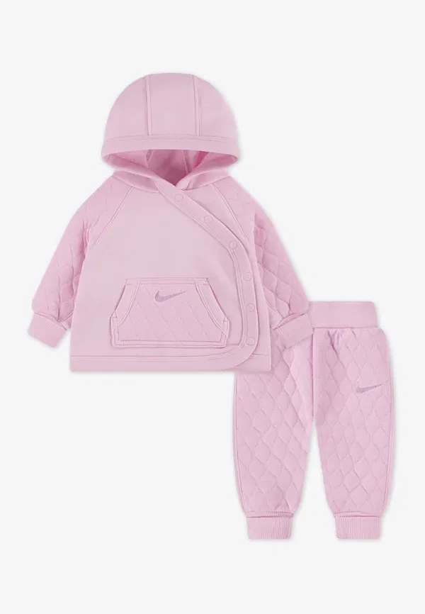 Костюм спортивный Nike Sportswear, розовый