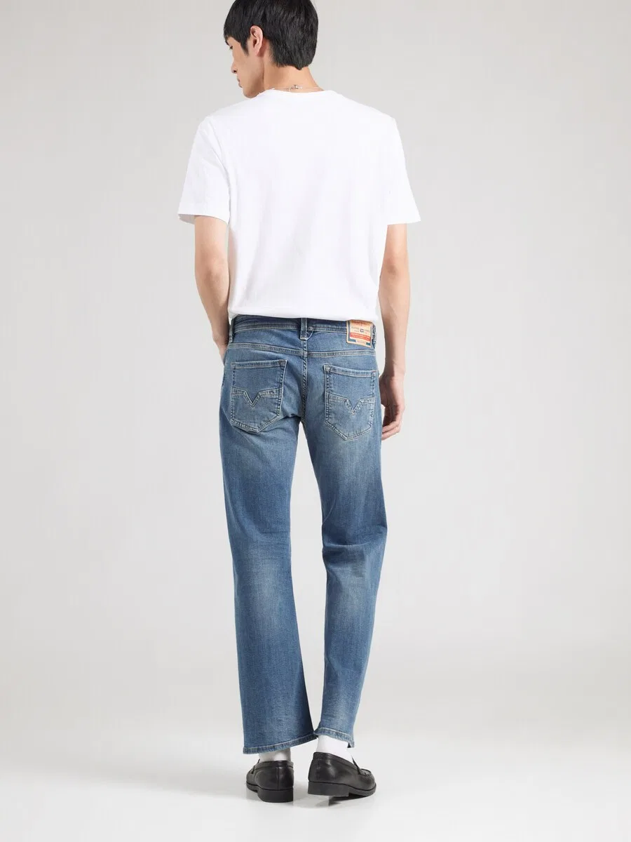 Джинсы DIESEL Regular Jeans '1985 LARKEE' синего цвета — фото 4