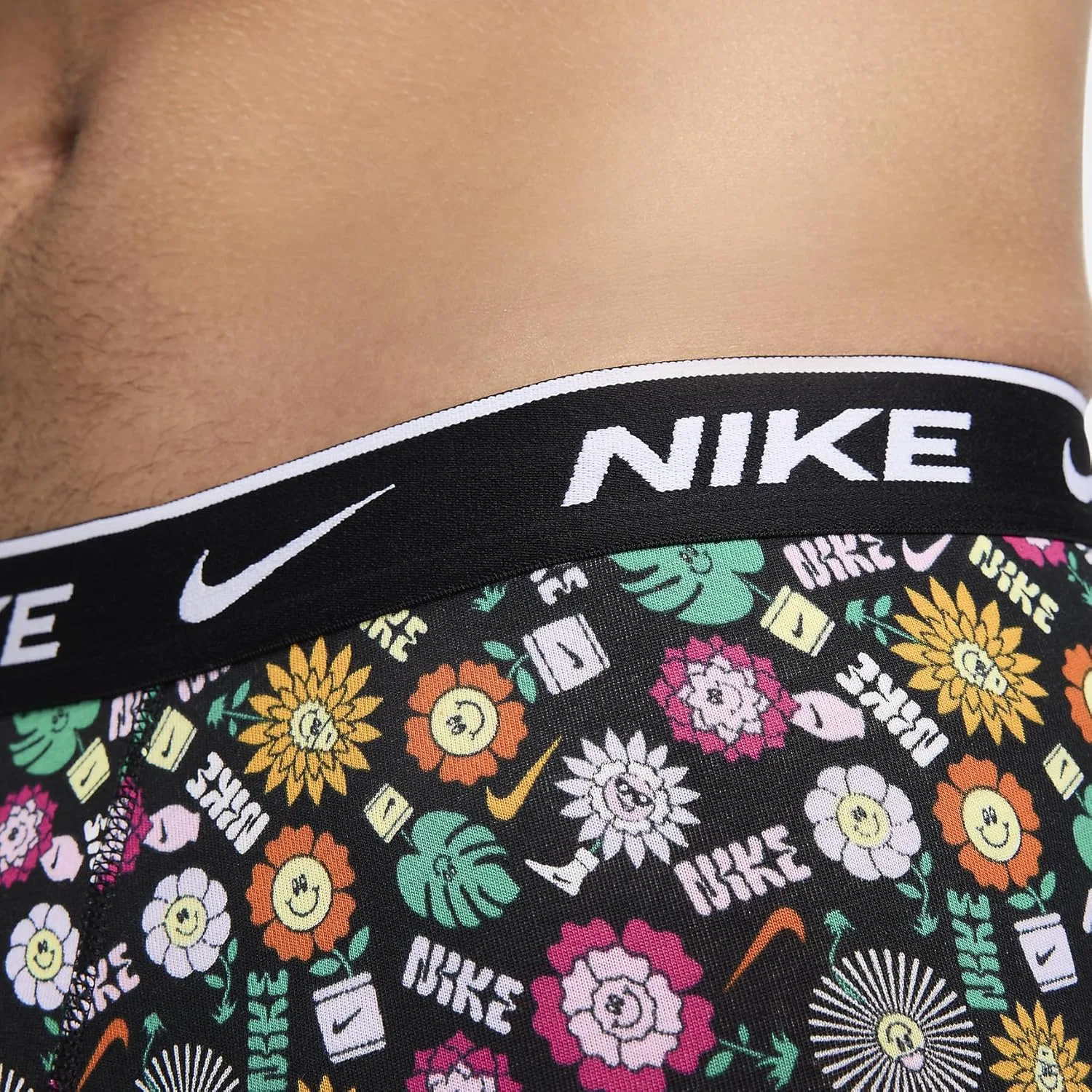 Боксеры дышащие Nike, Awe Floral Print/Blk L.fuchsia Wb/Lt Laser Orange — фото 4