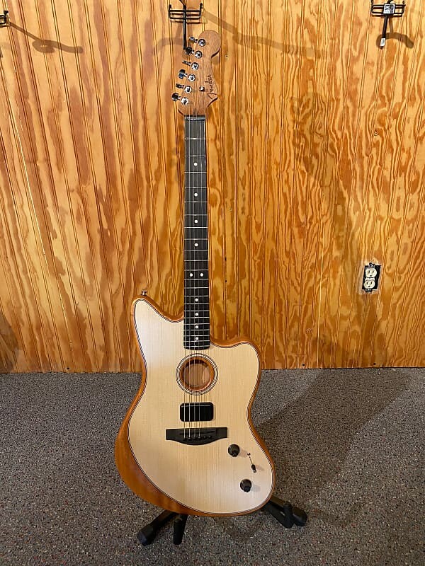 

Fender American Acoustasonic Jazzmaster 2021 - настоящее время натуральный