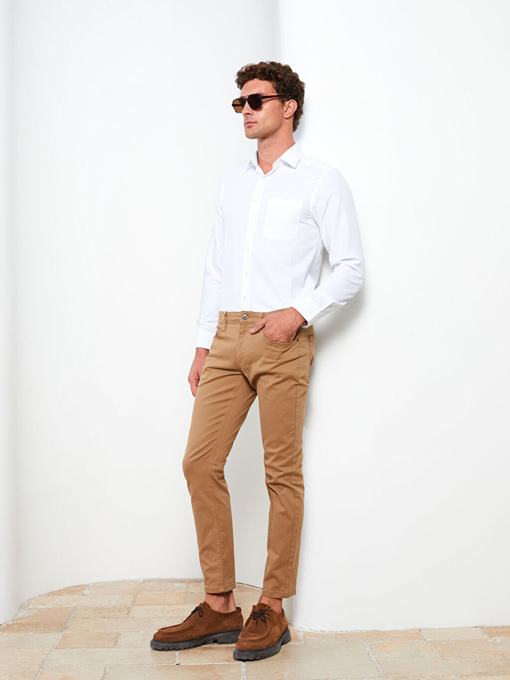 

Мужские брюки чинос Slim Fit из габардина LCWAIKIKI Classic, Коричневый, Мужские брюки чинос Slim Fit из габардина LCWAIKIKI Classic