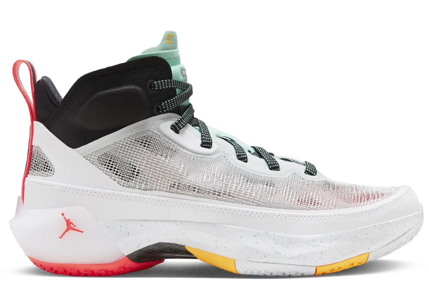 Детские кроссовки для мальчиков высокие Jordan 37 Jordan, White/Island Green/Black/Metallic Silver