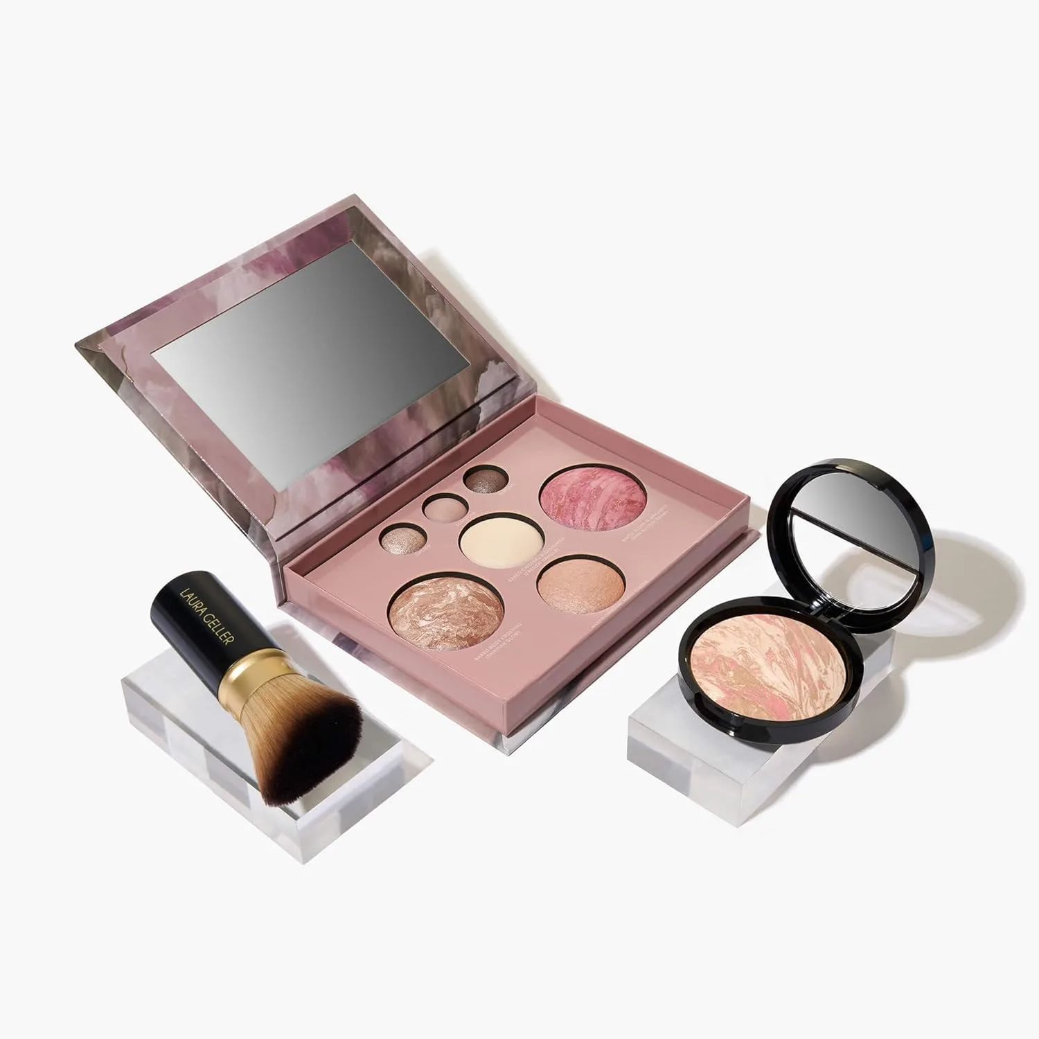 Набор для макияжа Baked: тональная пудра Balance-n-Brighten, Porcelain + палетка Best of the Best с румянами, бронзером, хайлайтером и тенями + складная кисть Kabuki Laura Geller, Pink