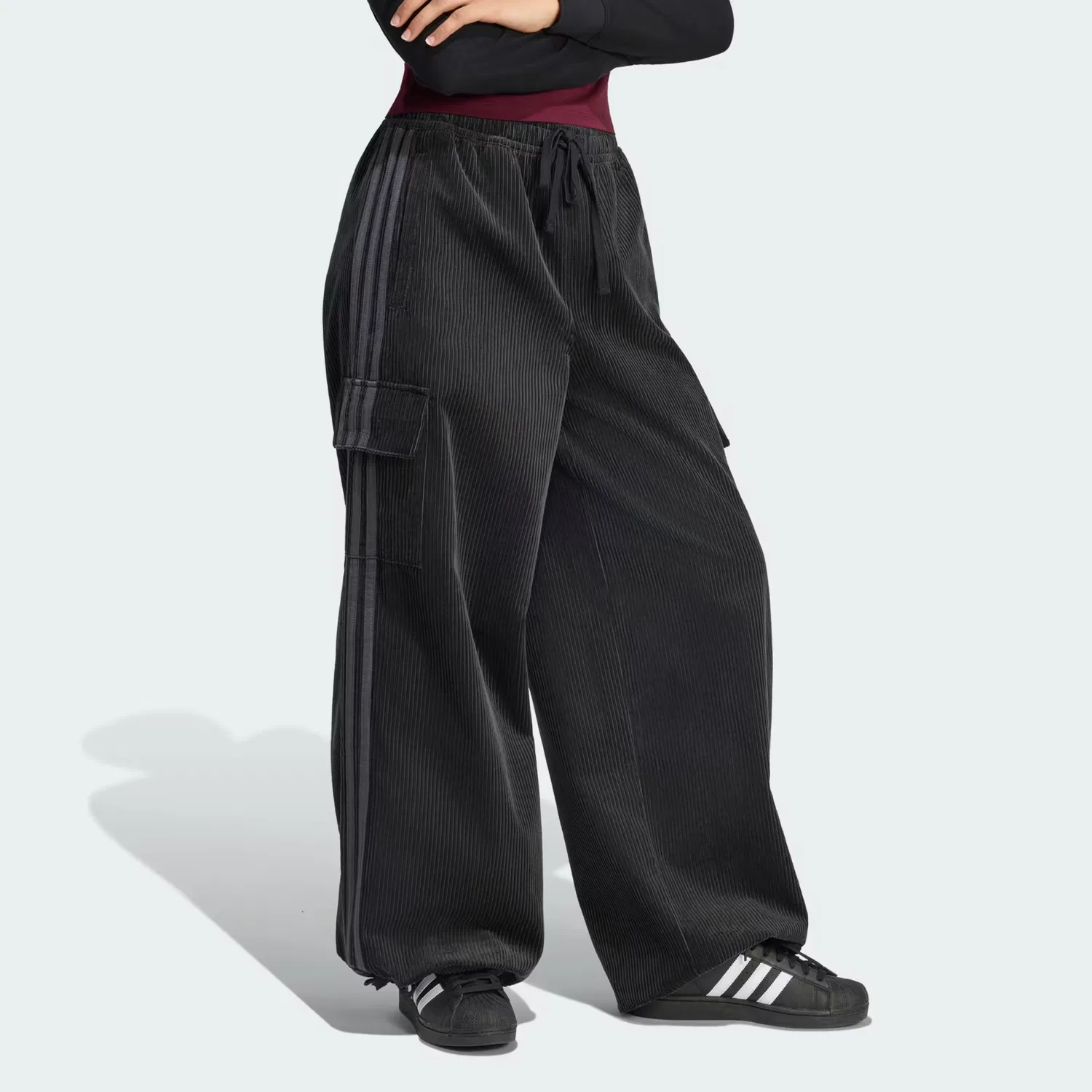 Женские брюки карго оверсайз из вельвета Corduroy 3S Cargo Pants Adidas Originals, черный