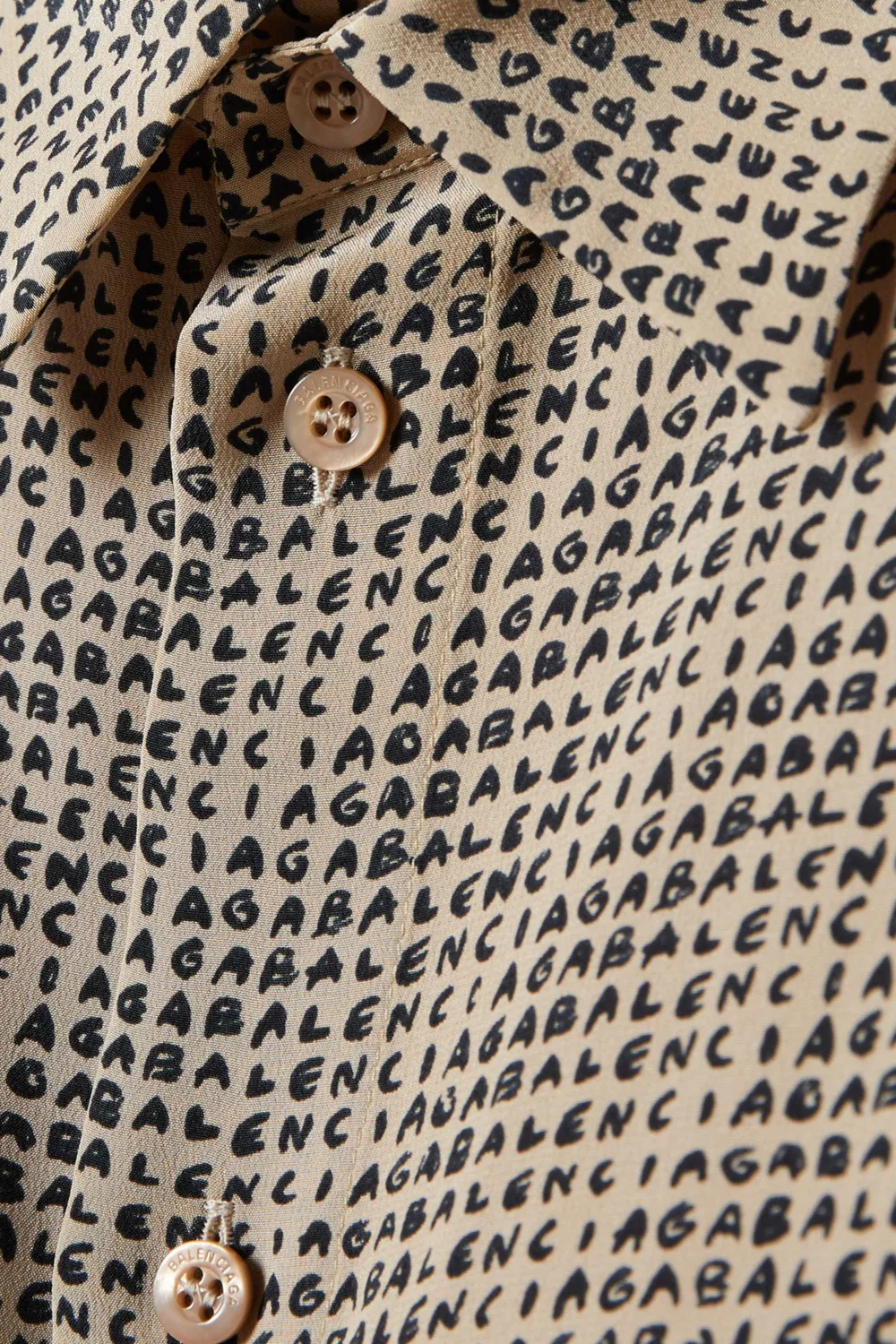 Рубашка из шелкового крепа Monogram Balenciaga — фото 4