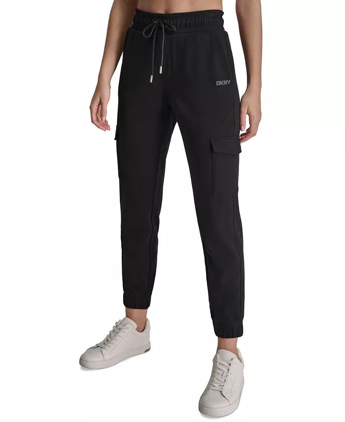 

Женские спортивные штаны-карго с логотипом-заклепками из флиса DKNY, черный