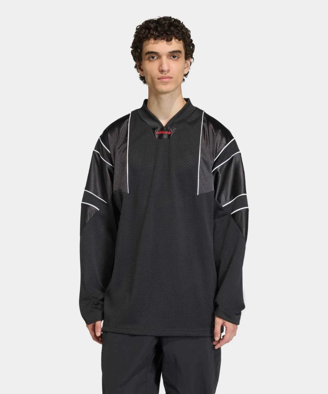Мужское/Женское лонгслив с V-образным вырезом из сетки Adidas, Черный