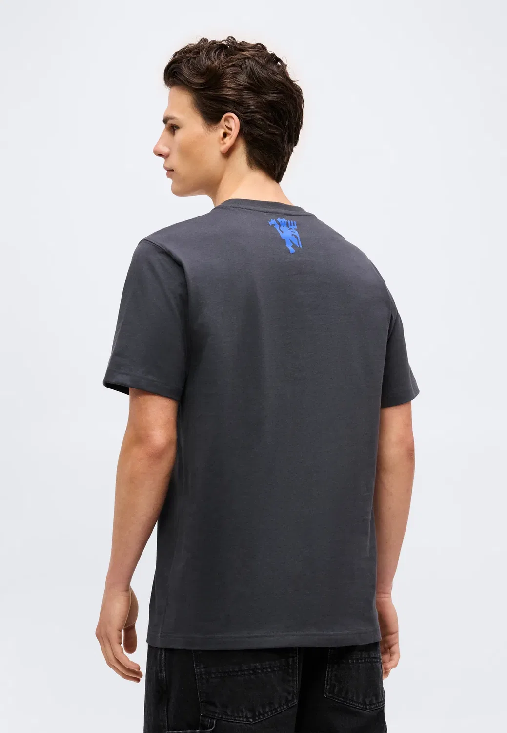 Футболка с графическим принтом "Манчестер Юнайтед" Adidas Originals, Carbon — фото 3