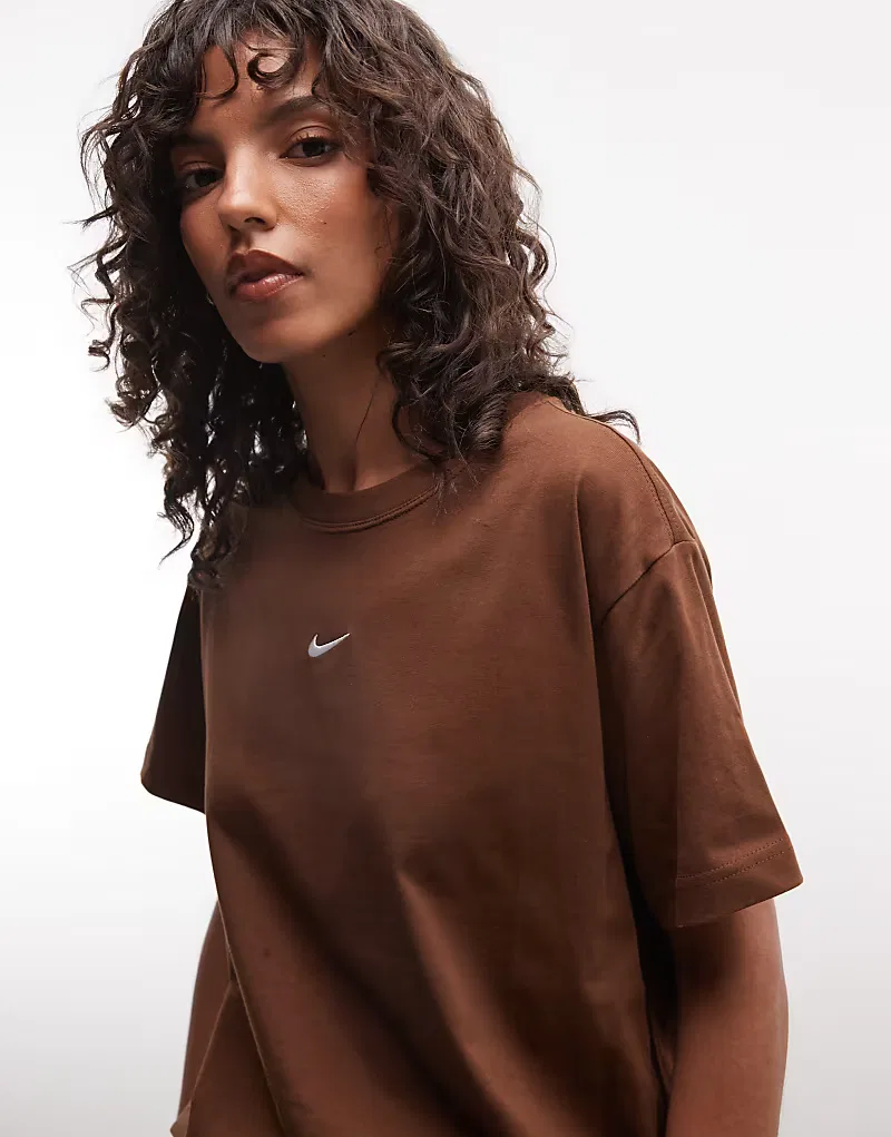 Классическая футболка Nike, коричневый