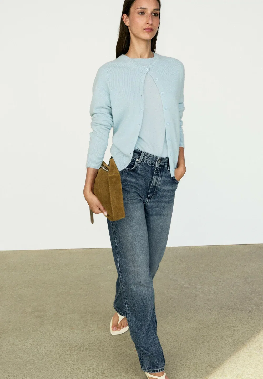 Укороченный вязаный кардиган из 100% кашемира - кардиган Massimo Dutti, Light Blue — фото 3