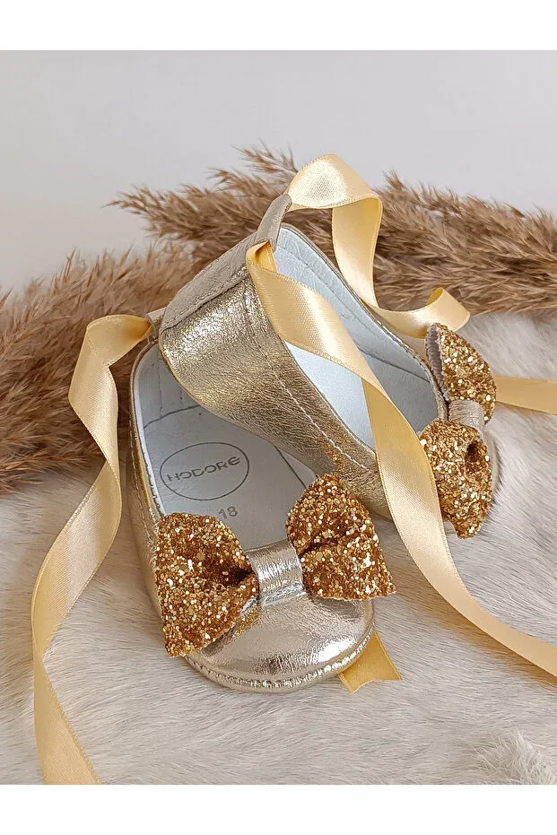 Детские туфли-лодочки из натуральной кожи Perla gold Hodore, With Gold Stones