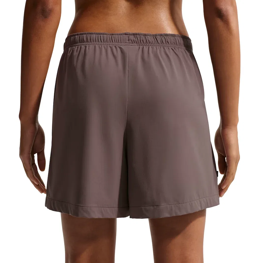 Женские шорты SKIMS Stretch Nylon 5" Track Shorts 'Resin' Nike, Resin — фото 4