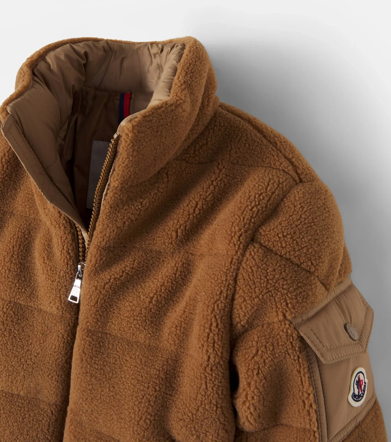 Плюшевая куртка Миш Moncler Enfant, коричневый — фото 4