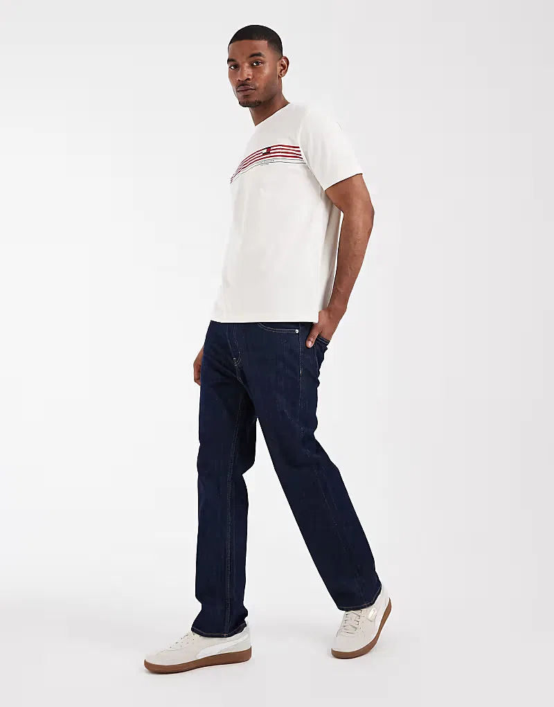 Футболка regular fit с полосой на груди Tommy Hilfiger, белый — фото 3