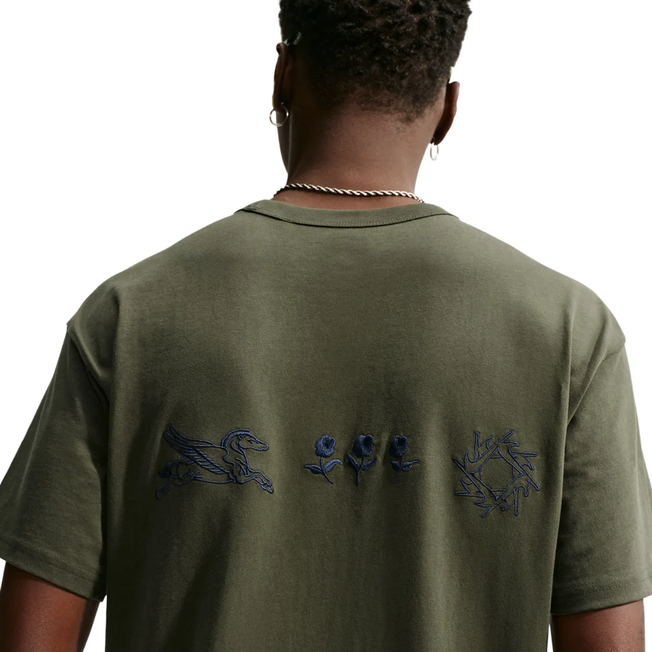 Мужская футболка свободного кроя с вышивкой Nike Heavyweight Embroidered T-Shirt Nike, Cargo Khaki — фото 2
