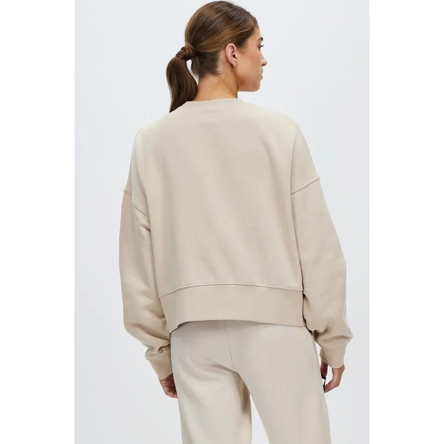 Женский свитшот оверсайз с длинным рукавом Nike Sportswear Essentials, Бежевый — фото 3