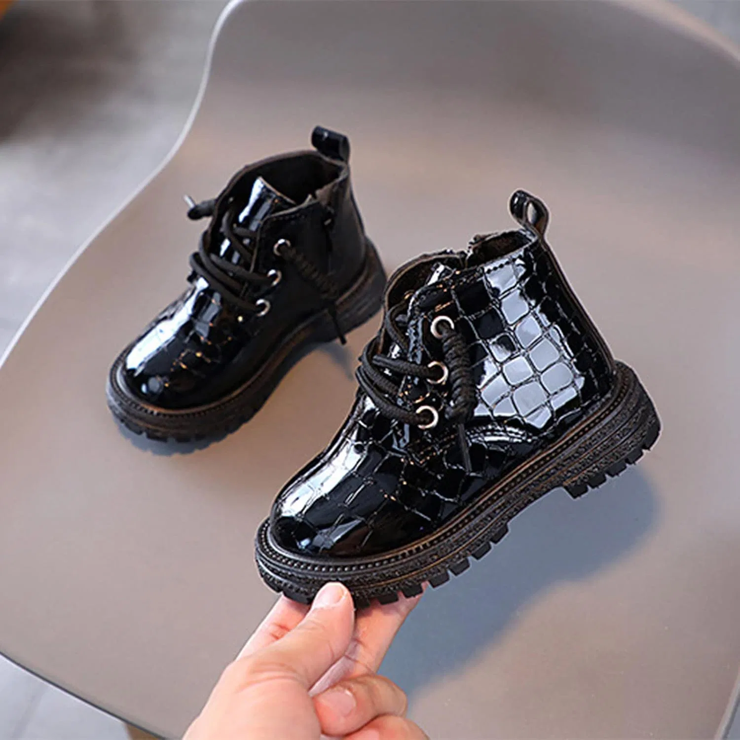 Детские ботинки на толстой подошве с принтом Fashion All Seasons Egmy, Black — фото 4
