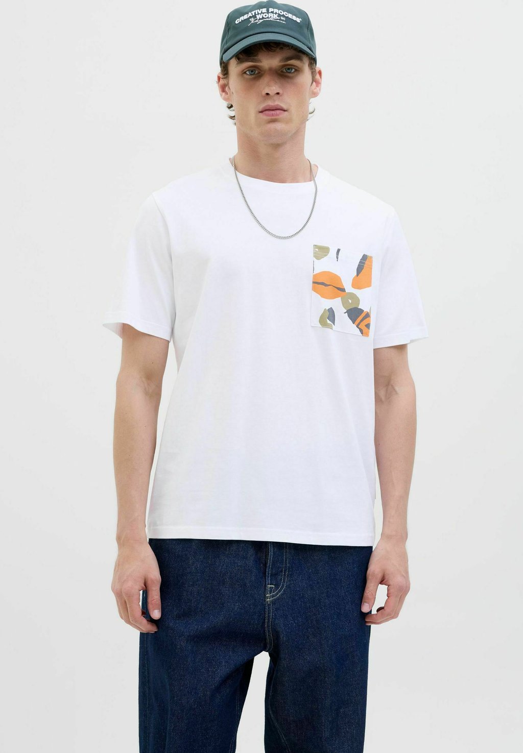 

Футболка с принтом RUNDHALSAUSSCHNITT Jack & Jones, кремовый