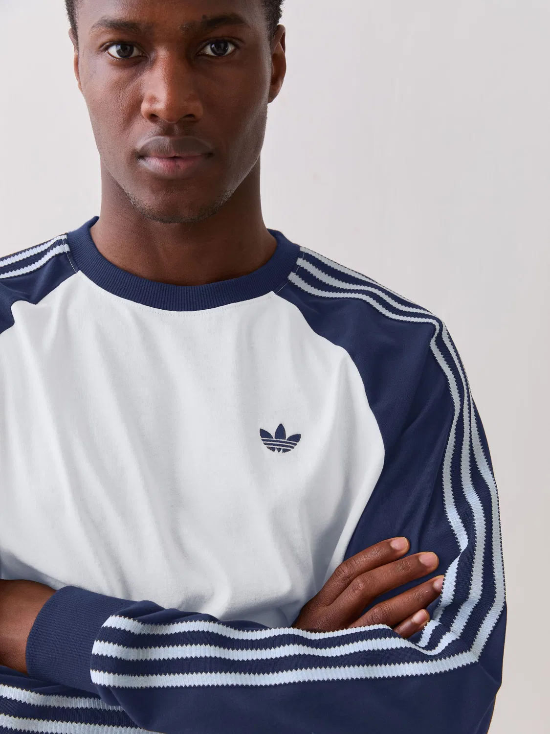 Свитшот с длинным рукавом Britcore Cali, adidas Originals, светло-голубой — фото 4