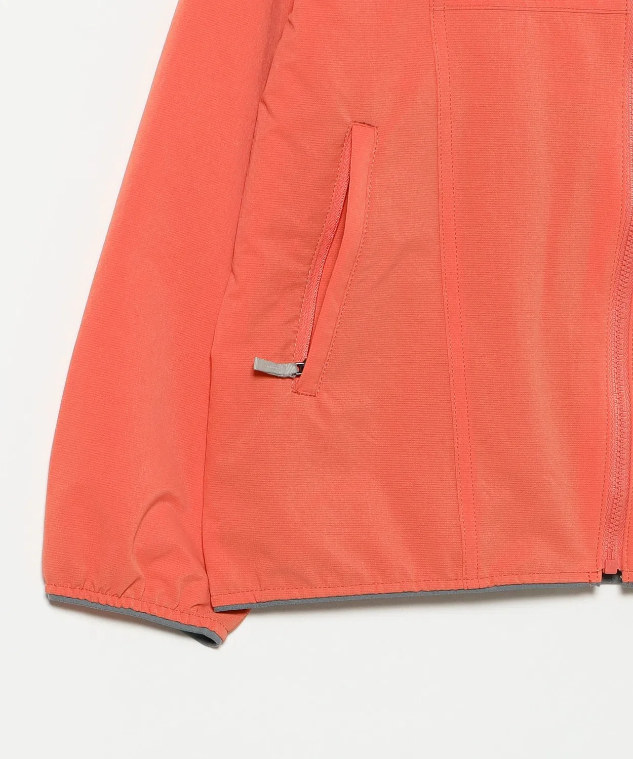 Куртка детская THE NORTH FACE BeFree с UV-защитой и репеллентом, оранжевая, 130-160 см — фото 4