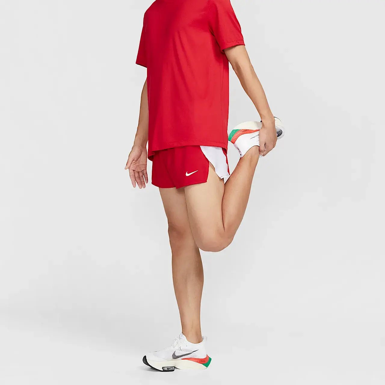 Nike Мужские повседневные шорты dri fit 657 university red — фото 4