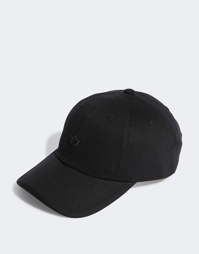 

adidas Originals – Premium Essentials PE – Черная бейсболка для папы