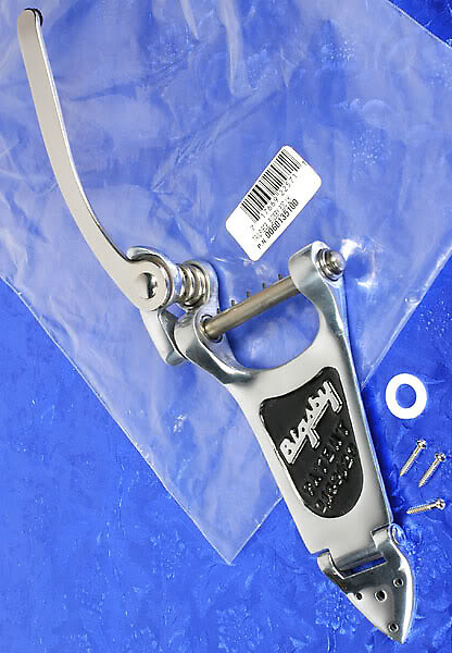 

Наконечник вибрато Gretsch Bigsby для левой руки для цельнокорпусных гитар Archtop 0060135100 006-0135-100 Left Handed Gretsch Bigsby B3C Chrome Vibrato Tailpiece